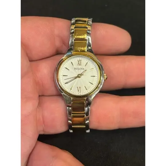 Bulova 98L217 Classic 2-Tone Women’s Watch! New Battery! Bulova 98L217 Classic 2-Tone Women main image 4